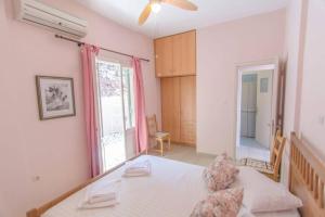 Amalia Sea View house