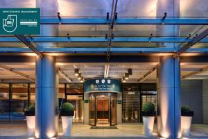 UNA Hotels The One Milano Hotel & Residence
