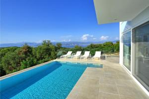 Villa Nafsika by PosarelliVillas