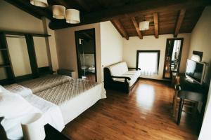Classic Quadruple Room (4 Adults)