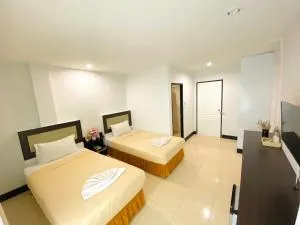 Polkadot Hostel - Ban Khlong