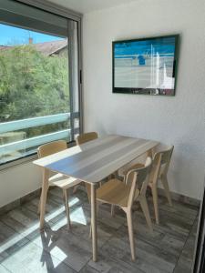 Spacieux studio sur le port de hyeres