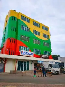 Uptown Hotel - Kampong Labusai
