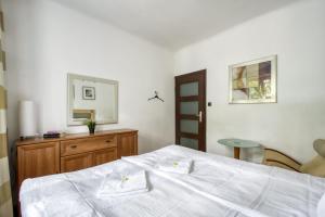 404 Rooms Obrzezna Mokotow