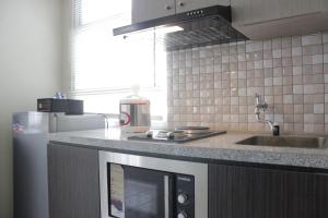 Spacious Studio Room at The Jarrdin Cihampelas Apartment By Travelio