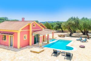 Beach Villa Joanna by PosarelliVillas