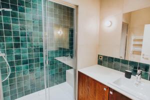 Appt calme et central proche Arc de Triomphe