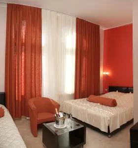 Depandans Jezero - 苏博蒂察