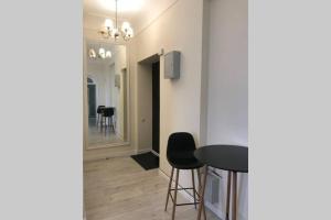 White&Light flat near Gulliver