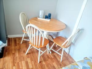 AVONDALE ACCOMMODATION