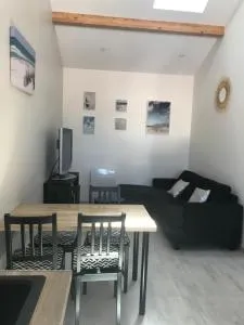 LE CHAI DE LA CHARENTAISE - La Font