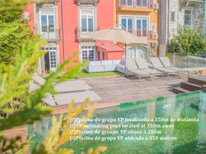 Quadruple Room with Balcony room in ALIBI by YoursPorto