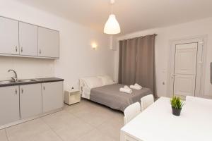 Lofos Apartments Myconos Greece