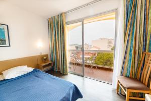 Hotels Hotel du Port : photos des chambres