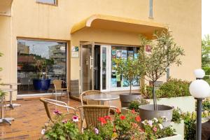 Hotels Hotel du Port : photos des chambres