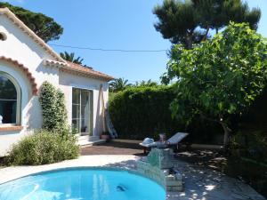 Maisons d'hotes Blue Dream Cannes Guest House : photos des chambres