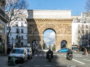 Appartements Blue Nights Apartments - Sebastopol : Suite Familiale