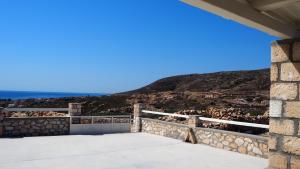 Ataraxia- Stonebuilt Studios and Apartments Kimolos-Island Greece