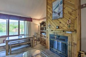 Resort Condo w Lake + Pool ~ 5 Mi to Flume Gorge!