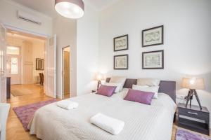 MODERNIZED Unique Huge Central Apartment On 135sqm