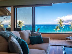 Apartment room in Makena Surf Resort #C-205 by Ali'i Resorts