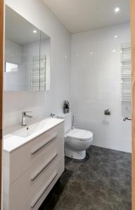 Maka beach apartment v