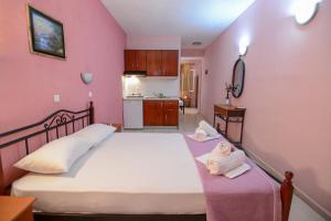 HOUSE TOULA ELEGANT