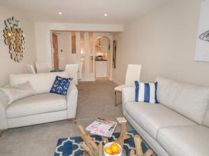 37 The Salcombe
