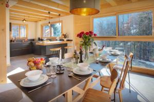 Chalets Chalet Elomaz - OVO Network : photos des chambres