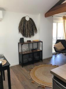 Appartements Les Logis de Candide : Studio