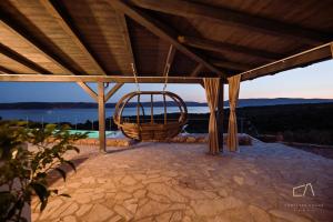 Heritage Stonehouse Jure