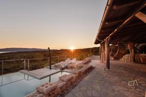 Heritage Stonehouse Jure