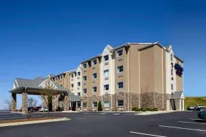 Microtel Inn & Suites by Wyndham New Martinsville - New Matamoras