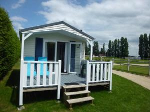 Maisons de vacances Camping Au Clos de Beaulieu : photos des chambres