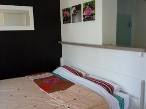 Maisons de vacances Camping Au Clos de Beaulieu : photos des chambres