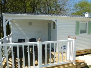 Maisons de vacances Camping Au Clos de Beaulieu : photos des chambres