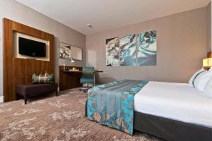 Hotels Holiday Inn Nice, an IHG Hotel : photos des chambres