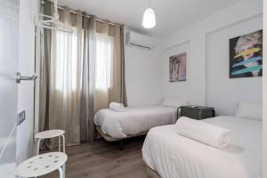 Triana Maestro Deluxe by Valcambre