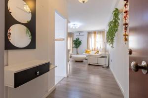 Triana Maestro Deluxe by Valcambre