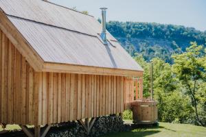 Maisons de vacances Les cabanes du Dauphine : photos des chambres