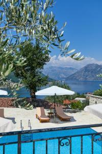 Our Sunset Apartments with Pool and Sea View