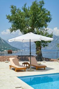 Our Sunset Apartments with Pool and Sea View