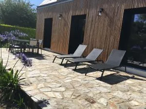 Ty Kervaillet,Maison rénovée proche plage - Kerguillaouet