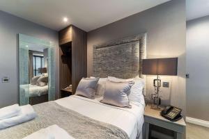 Standard Double Room room in The Bold Hotel; BW Signature Collection