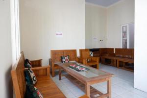 RedDoorz @ Jalan Raya Kaliwungu Selatan Kendal