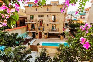 King Suite with Pool View room in Leda Suites
