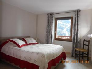 Three-Bedroom Chalet room in Chalet Le P'tit Vaujany