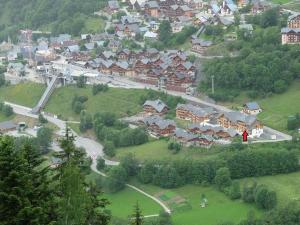 Maisons de vacances VAUJANYLOCATIONS - Domaine du Patre : photos des chambres