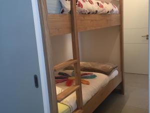 Maisons de vacances VAUJANYLOCATIONS - Domaine du Patre : photos des chambres