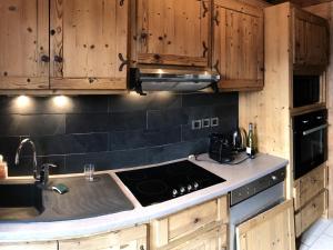 Maisons de vacances VAUJANYLOCATIONS - Le Grenier de Germaine : photos des chambres